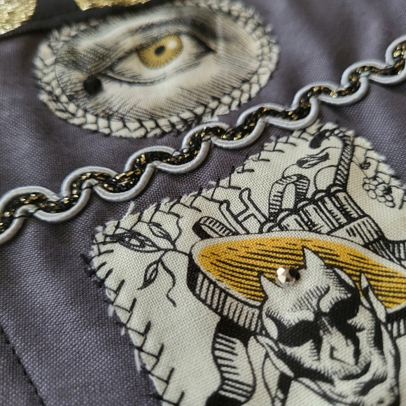 Handmade Halloween Bunting - Picture 3 of 16